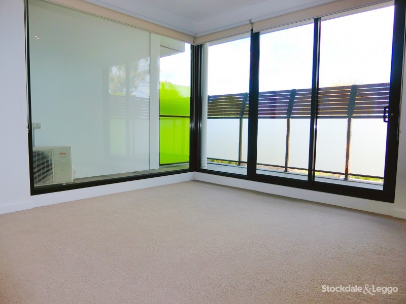 211/1 Queen Street, Blackburn VIC 3130