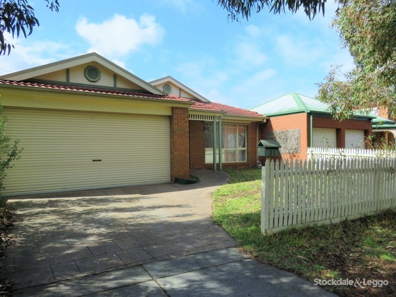 31 Bowen Crescent, Burwood East VIC 3151