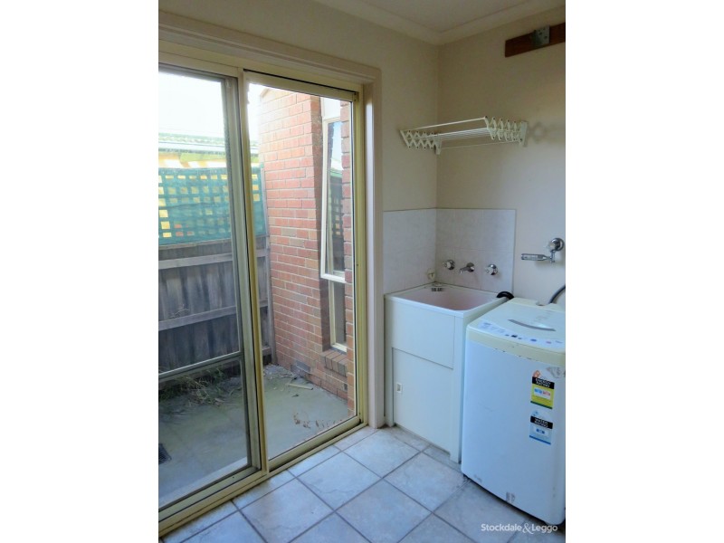 31 Bowen Crescent, Burwood East VIC 3151