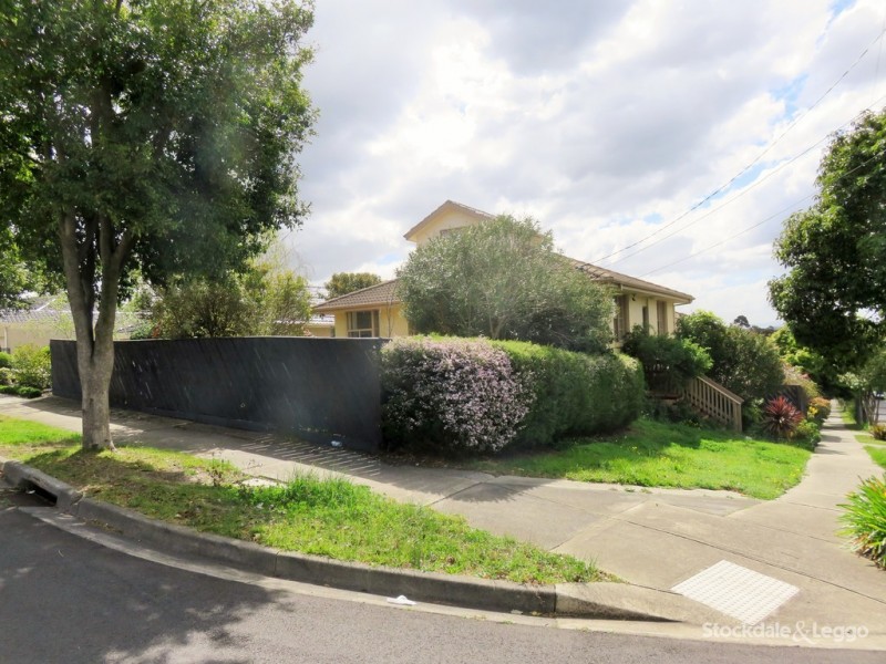 1/9 Lonsdale Street, Bulleen VIC 3105