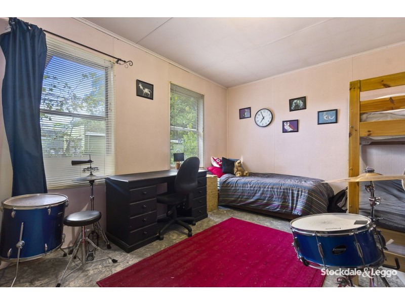 27 Pakenham Street, Blackburn VIC 3130