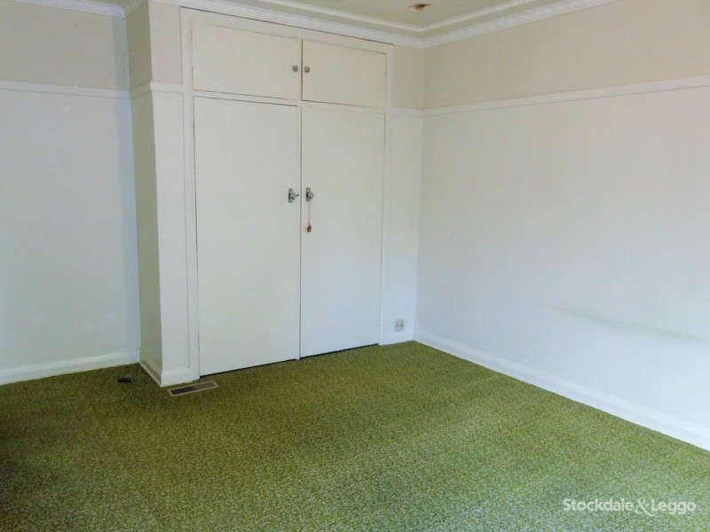 40 Whitehorse Road, Blackburn VIC 3130