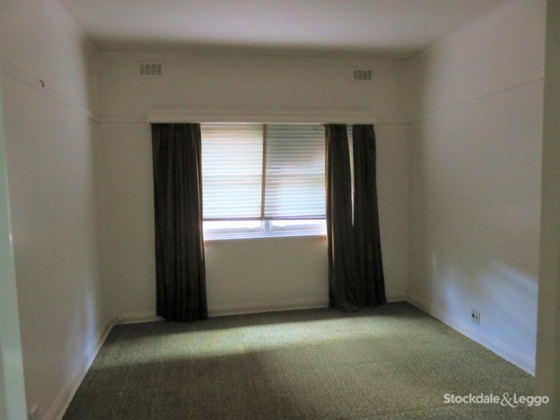 40 Whitehorse Road, Blackburn VIC 3130