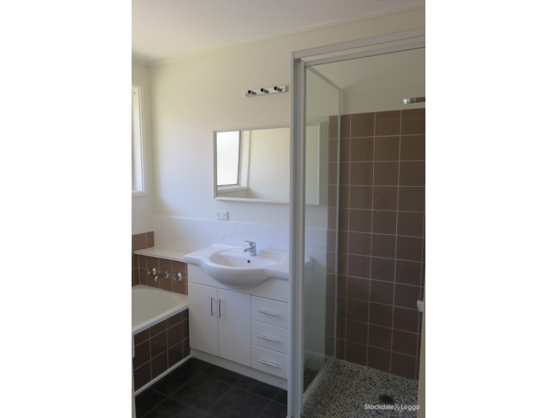 11 Dilkara Avenue, Bundoora VIC 3083