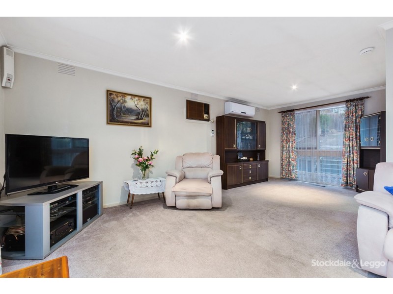 8 Progress Road, Eltham North VIC 3095