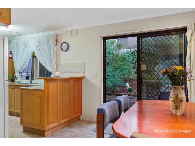 8 Progress Road, Eltham North VIC 3095