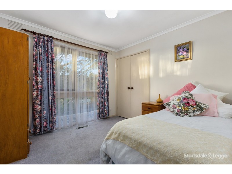 8 Progress Road, Eltham North VIC 3095