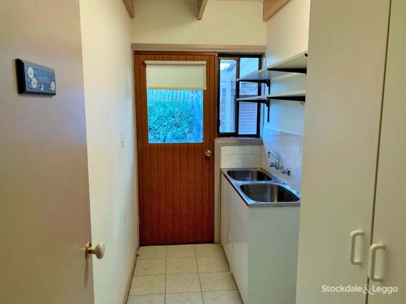 23 Lyndhurst Crescent, Box Hill North VIC 3129