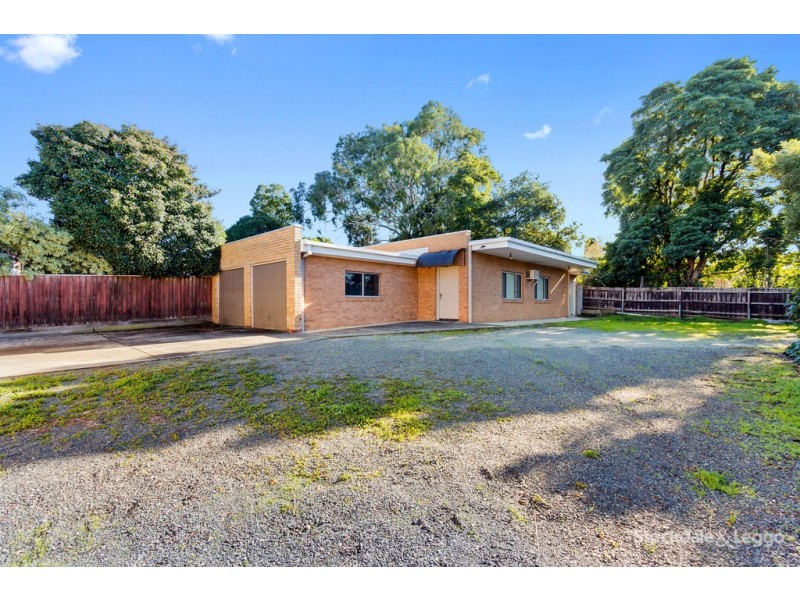 35 Whitehorse Road, Blackburn VIC 3130