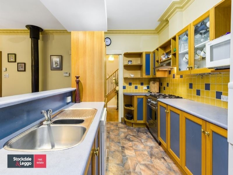 19 Pope Road, Blackburn VIC 3130