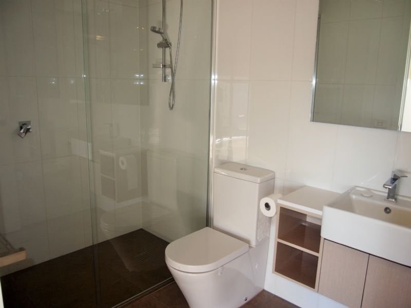 321/863-865 Doncaster Road, Doncaster East VIC 3109