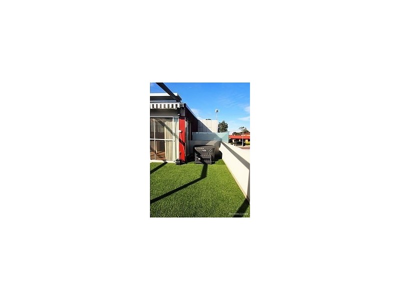 321/863-865 Doncaster Road, Doncaster East VIC 3109