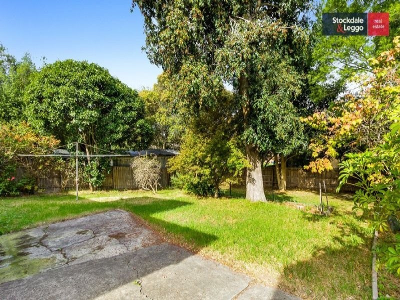 10 Aldinga Street, Blackburn South VIC 3130