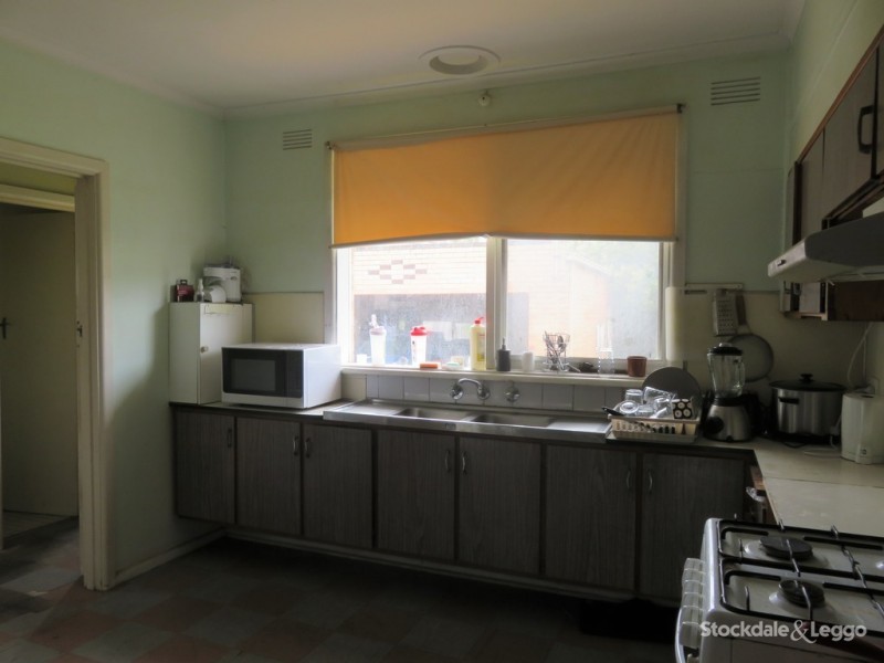 44 Joan Crescent, Burwood East VIC 3151