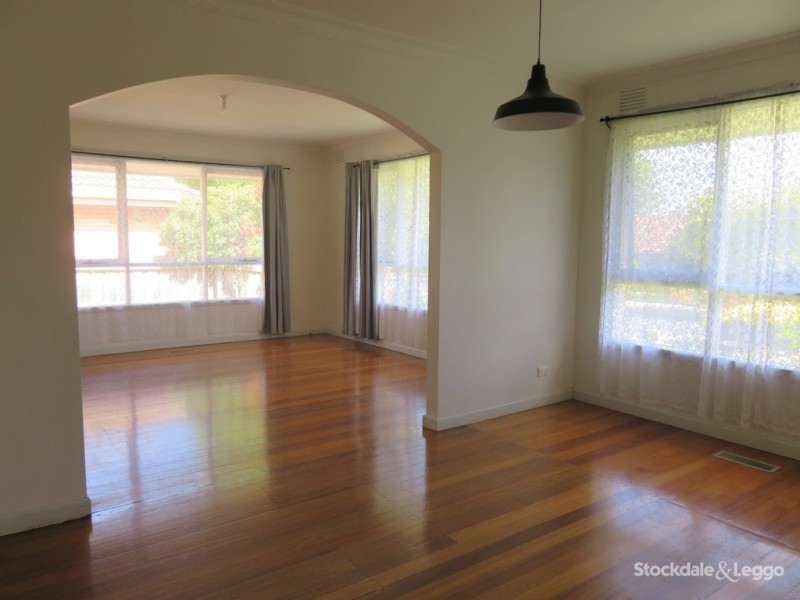 36 Victor Crescent, Forest Hill VIC 3131