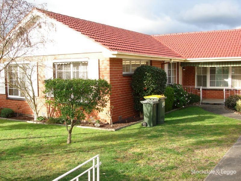 65 Morrie Crescent, Blackburn North VIC 3130
