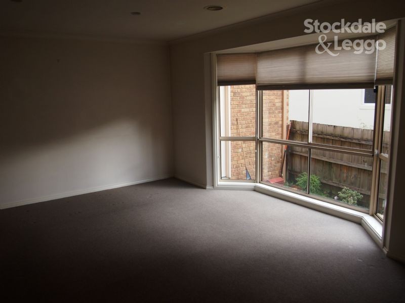 33 Springfield Road, Blackburn North VIC 3130