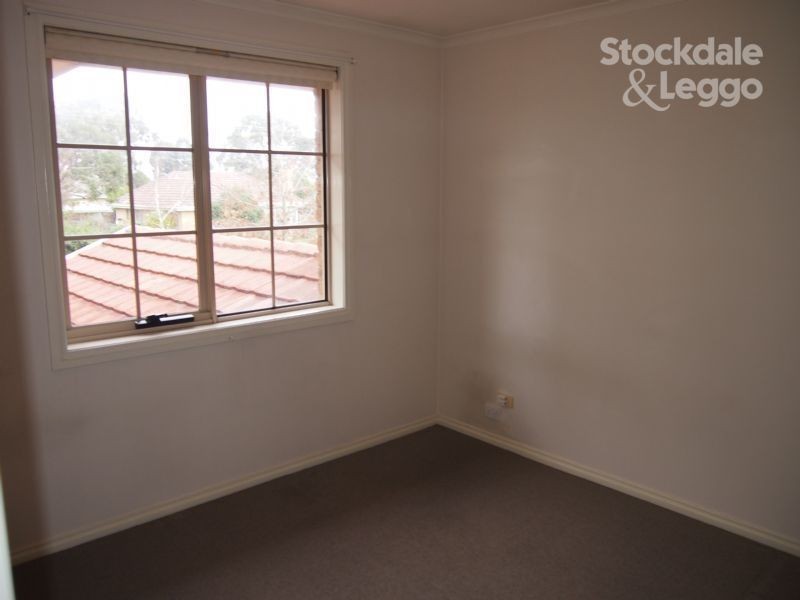 33 Springfield Road, Blackburn North VIC 3130