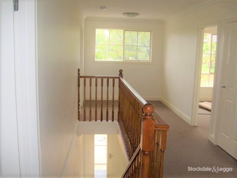 19 Centre Road, Vermont VIC 3133