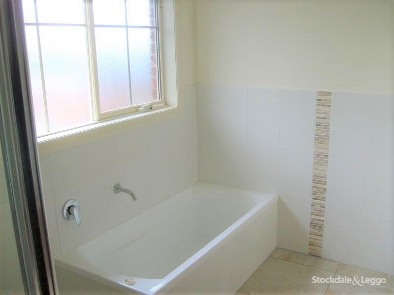 19 Centre Road, Vermont VIC 3133