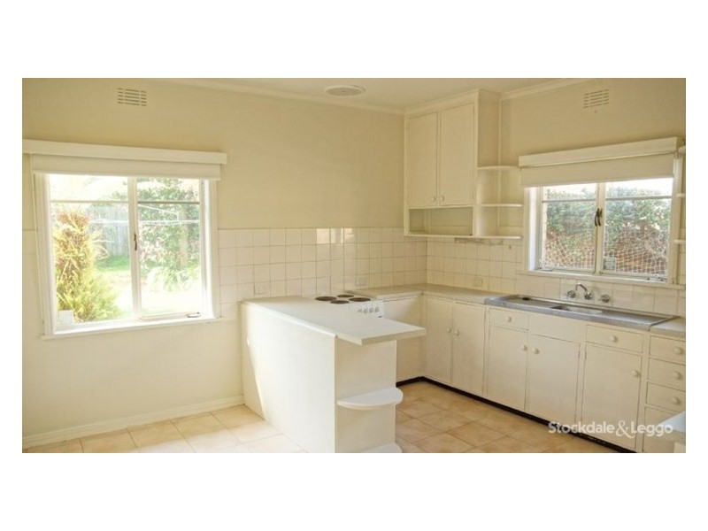 33 Malcolm Street, Blackburn VIC 3130