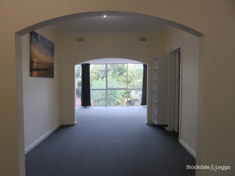 20 Olwen Street, Nunawading VIC 3131