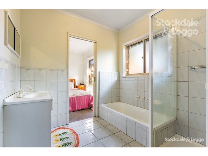 128 Surrey Road, Blackburn North VIC 3130