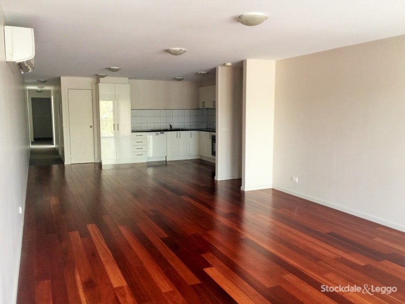 15 Fairway Street, Ivanhoe VIC 3079