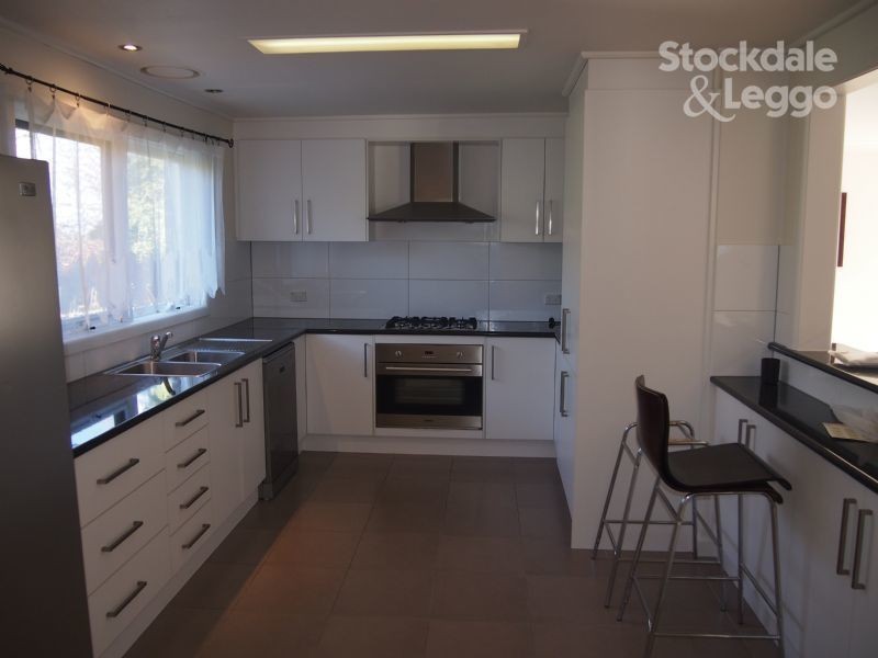 253 Elgar Road, Surrey Hills VIC 3127