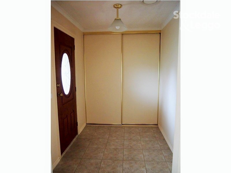 1 / 24 O’Hara Street, Blackburn VIC 3130