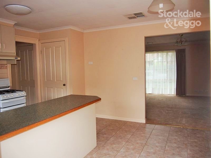 1 / 24 O’Hara Street, Blackburn VIC 3130