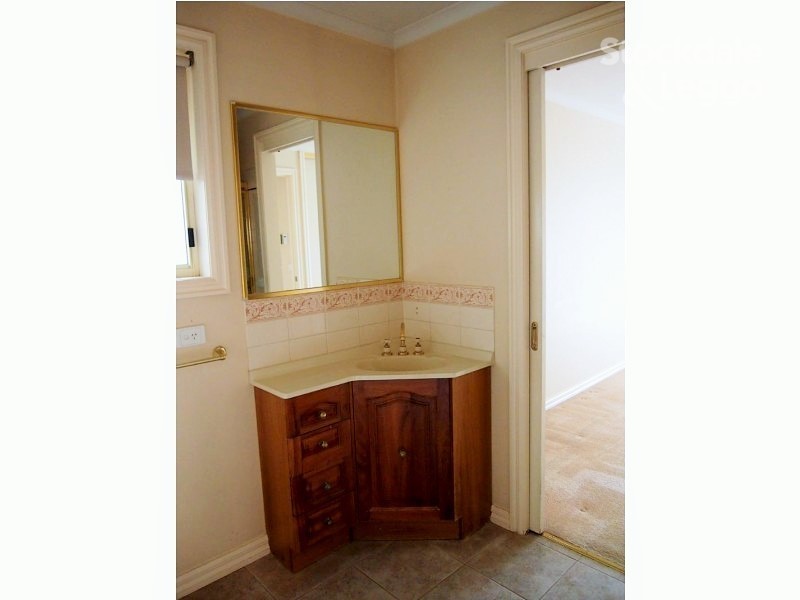 1 / 24 O’Hara Street, Blackburn VIC 3130