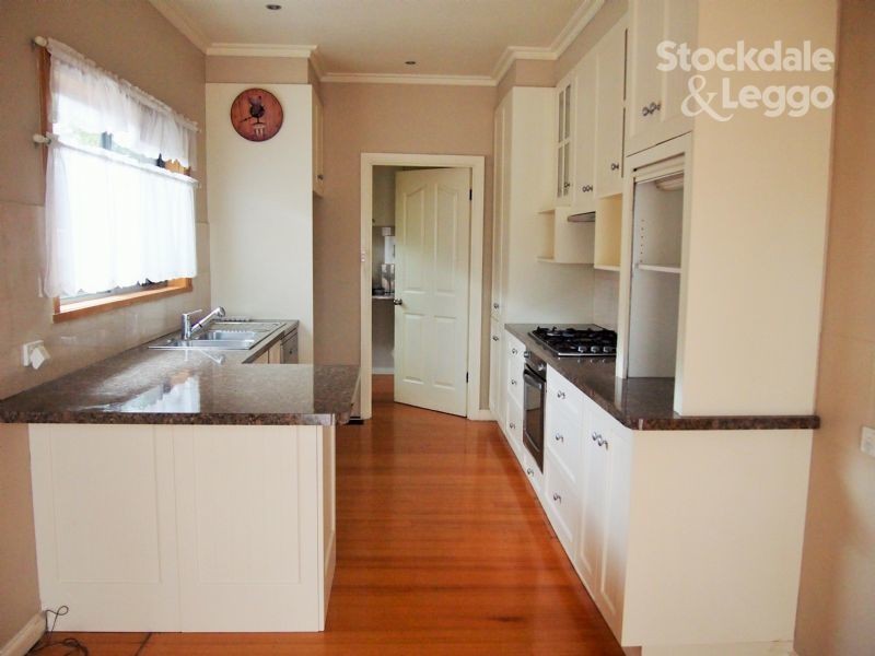 10 Patricia Road, Blackburn VIC 3130