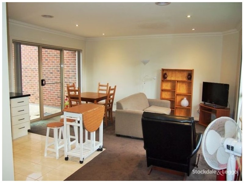 2/282 Springvale Road, Forest Hill VIC 3131