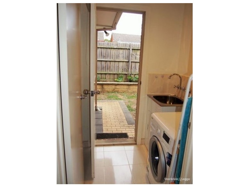 2/282 Springvale Road, Forest Hill VIC 3131