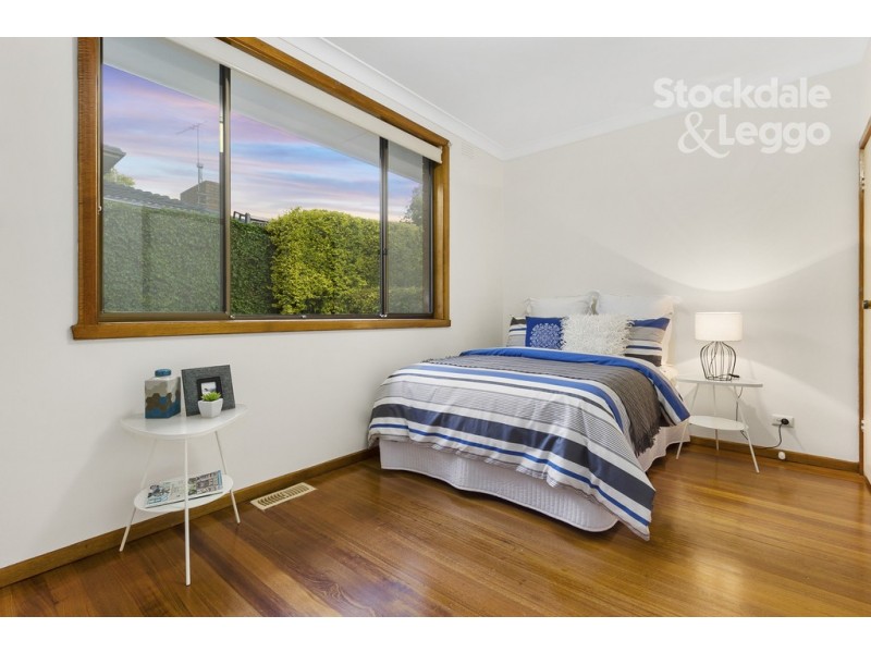 8 Crockerton Court, Blackburn South VIC 3130