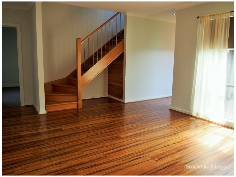 2/492 Middleborough Road, Blackburn VIC 3130