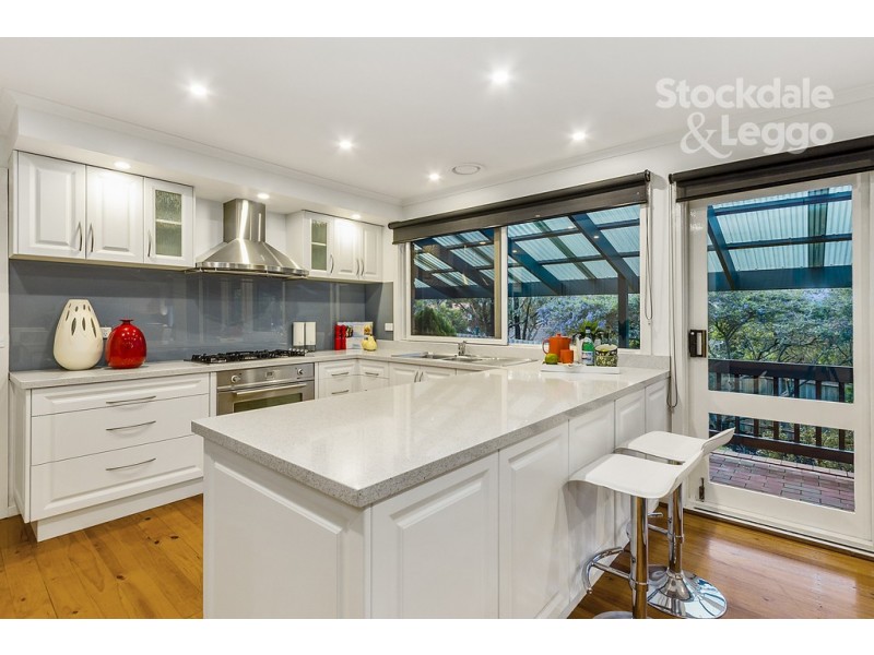 9 McGahy Court, Templestowe VIC 3106