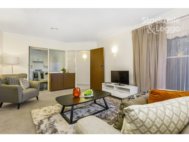 2/15 Central Avenue, Burwood VIC 3125
