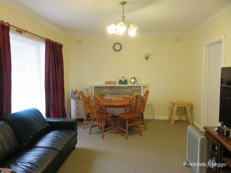 Room 2/17 Laughlin Avenue, Nunawading VIC 3131