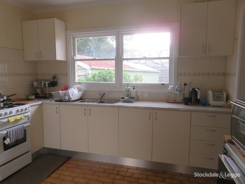 Room 2/17 Laughlin Avenue, Nunawading VIC 3131