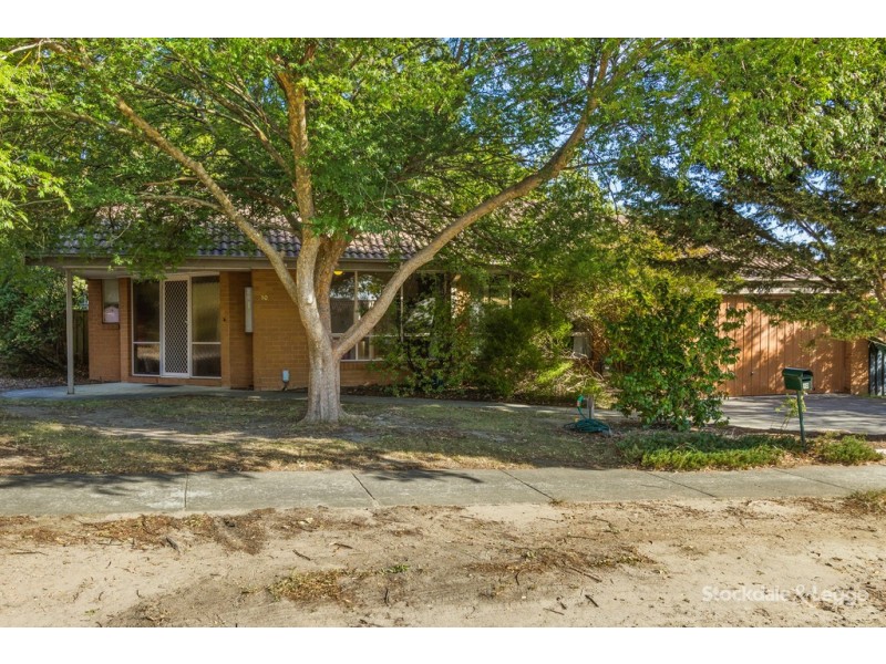 10 Carol Hancock Place, Croydon North VIC 3136
