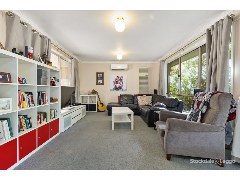 10 Carol Hancock Place, Croydon North VIC 3136