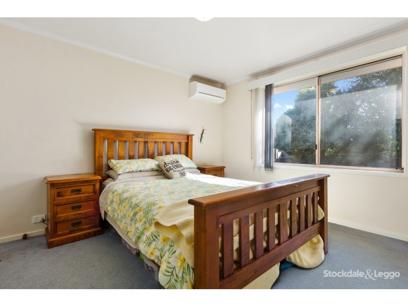 10 Carol Hancock Place, Croydon North VIC 3136