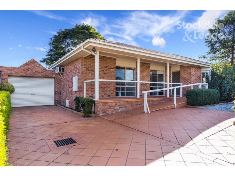 128 Surrey Road, Blackburn North VIC 3130