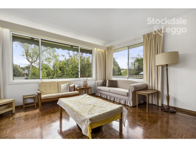 67 Husband Road, Forest Hill VIC 3131