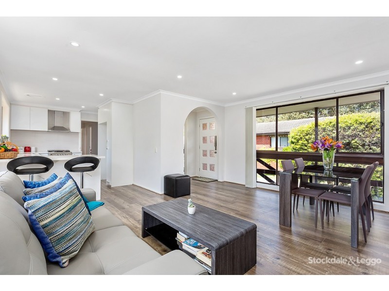 3/8 Francis Crescent, Ferntree Gully VIC 3156