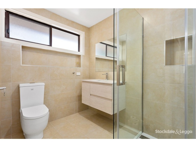 3/8 Francis Crescent, Ferntree Gully VIC 3156