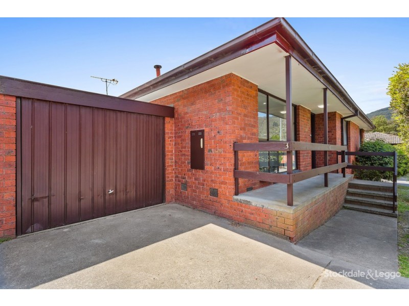 3/8 Francis Crescent, Ferntree Gully VIC 3156
