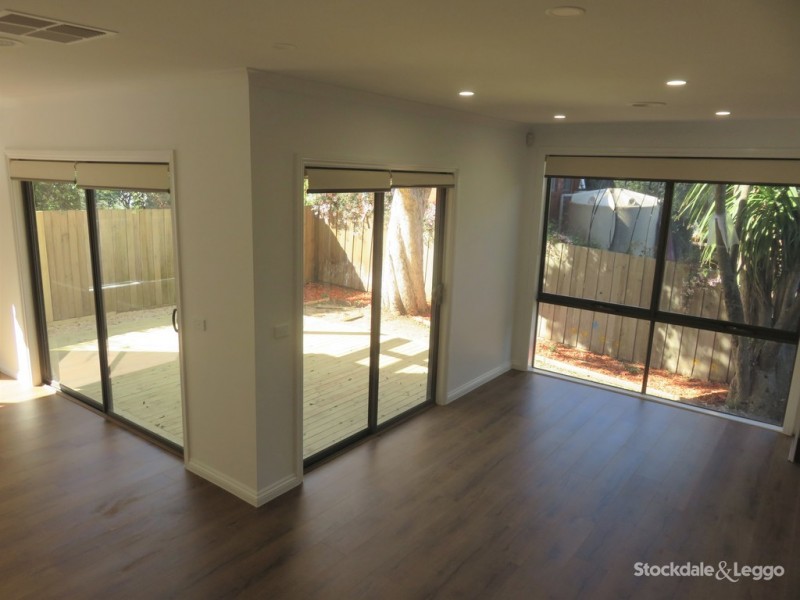 2/133 Mount Pleasant Road, Forest Hill VIC 3131